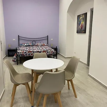 Guest house My Brilliant With Jacuzzi 2 Steps From St Toledo *