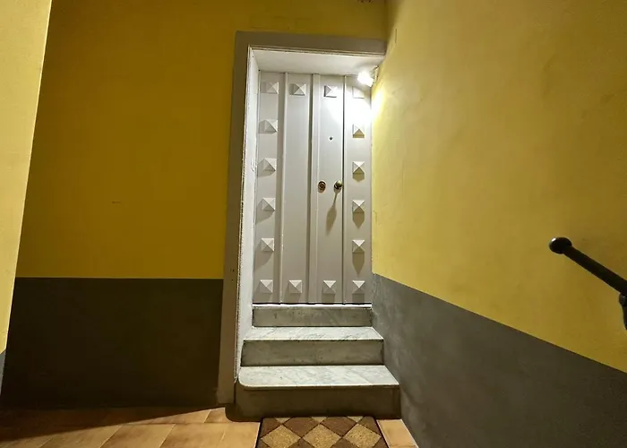 Pensionat My Brilliant With Jacuzzi 2 Steps From St Toledo 4*